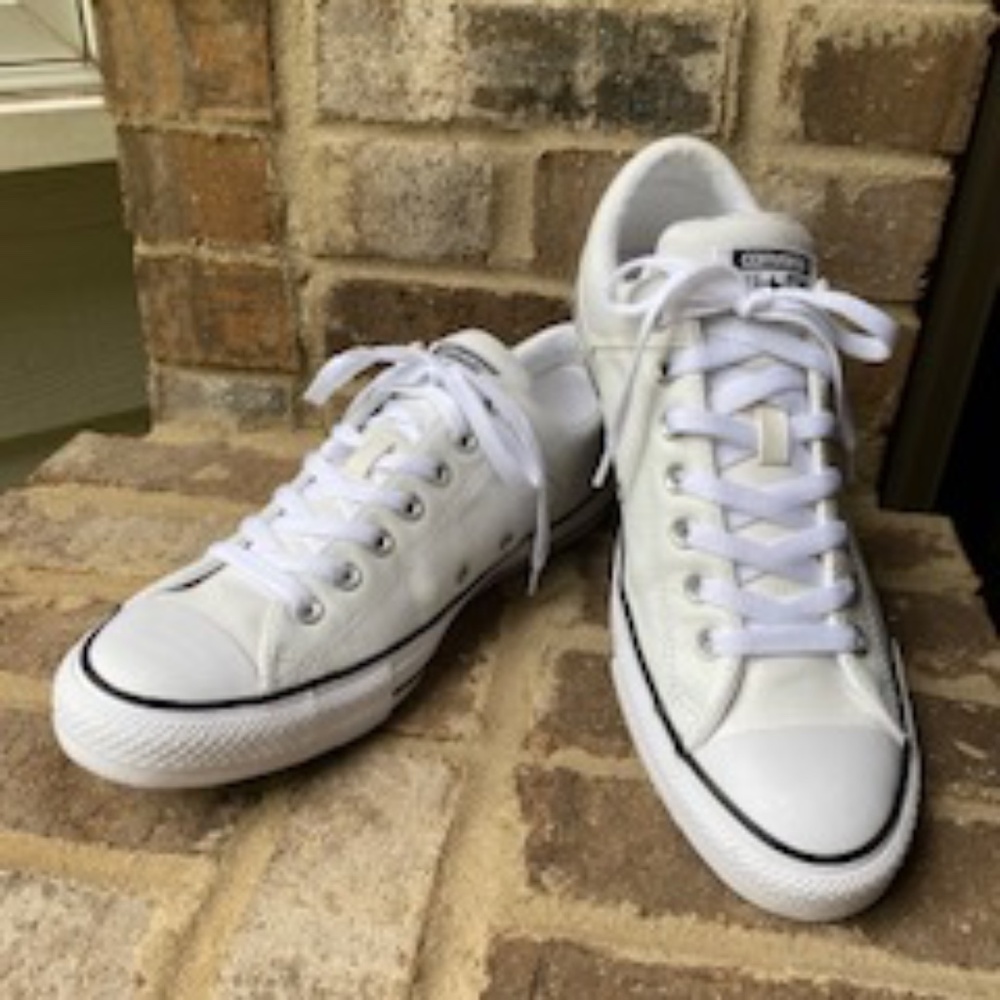 Converse white LEATHER men's sneaker 9.5
